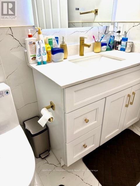 11 Kettlewell Crescent, Brampton (Sandringham-Wellington), Ontario  L6R 0T3 - Photo 25 - W12884148