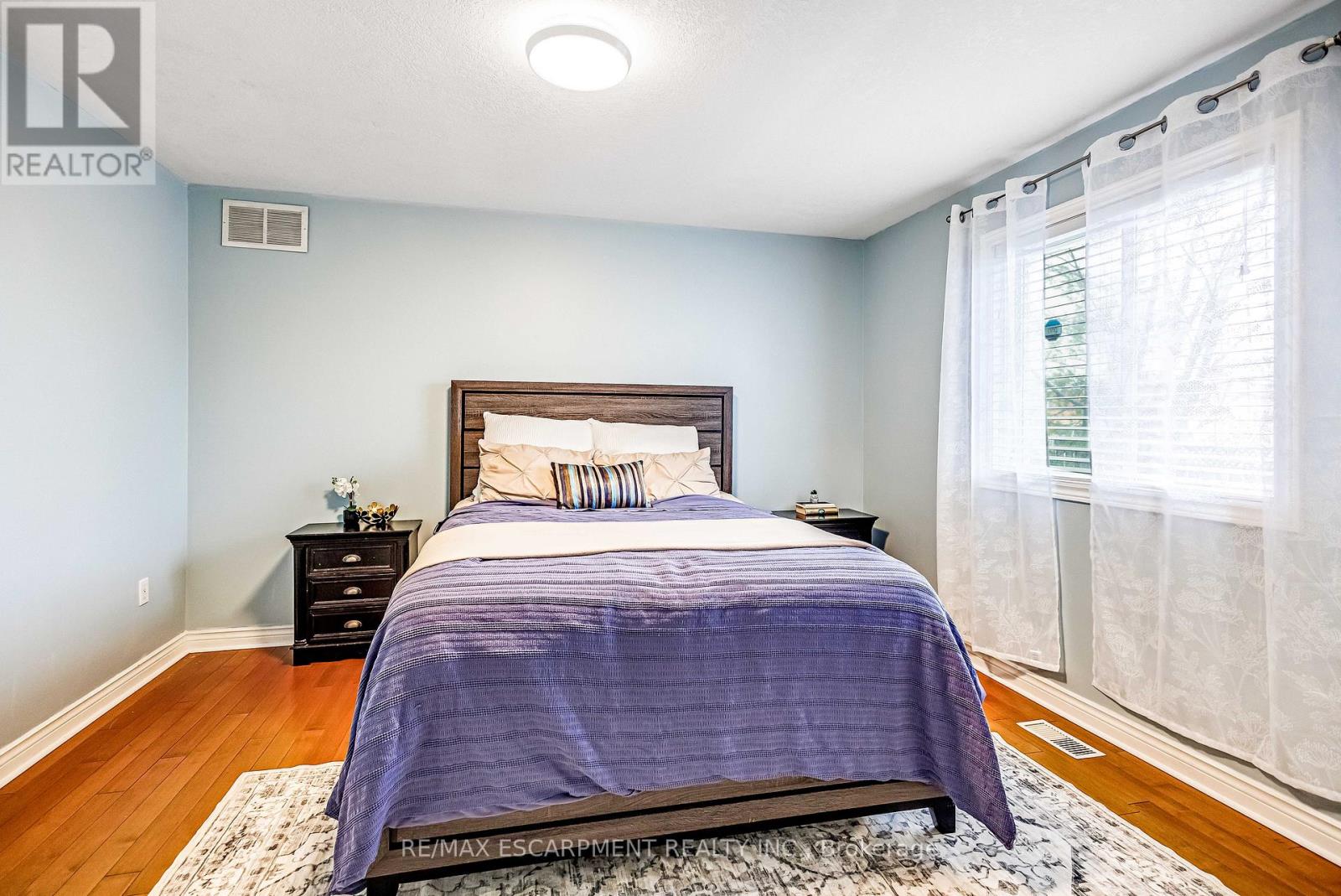 65 Thistlemoor Drive, Haldimand, Ontario  N3W 2K5 - Photo 19 - X12884122