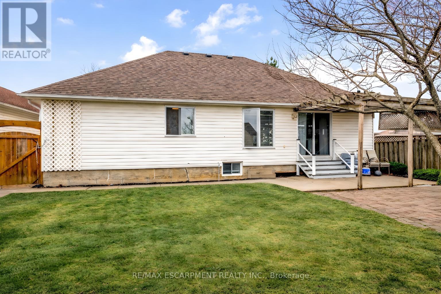 65 Thistlemoor Drive, Haldimand, Ontario  N3W 2K5 - Photo 44 - X12884122