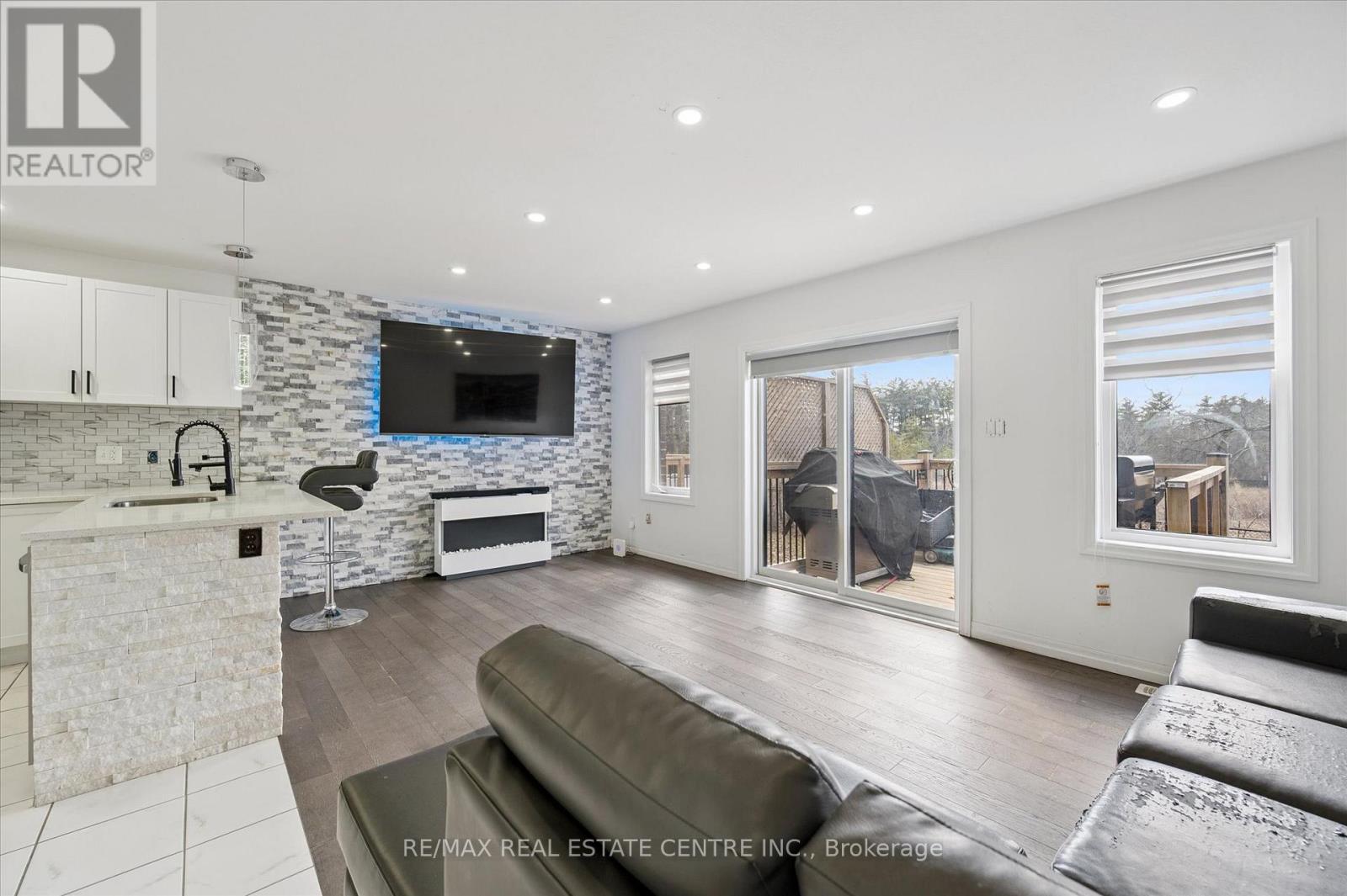 26 - 135 Hardcastle Drive, Cambridge, Ontario  N1S 0B6 - Photo 16 - X12873390