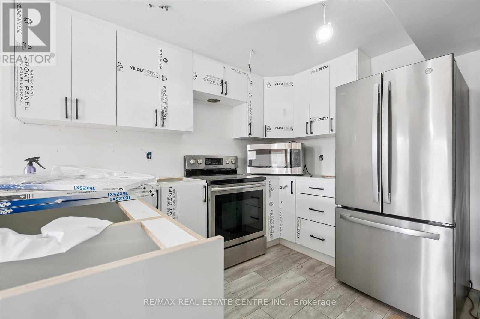 26 - 135 Hardcastle Drive, Cambridge, Ontario  N1S 0B6 - Photo 33 - X12873390