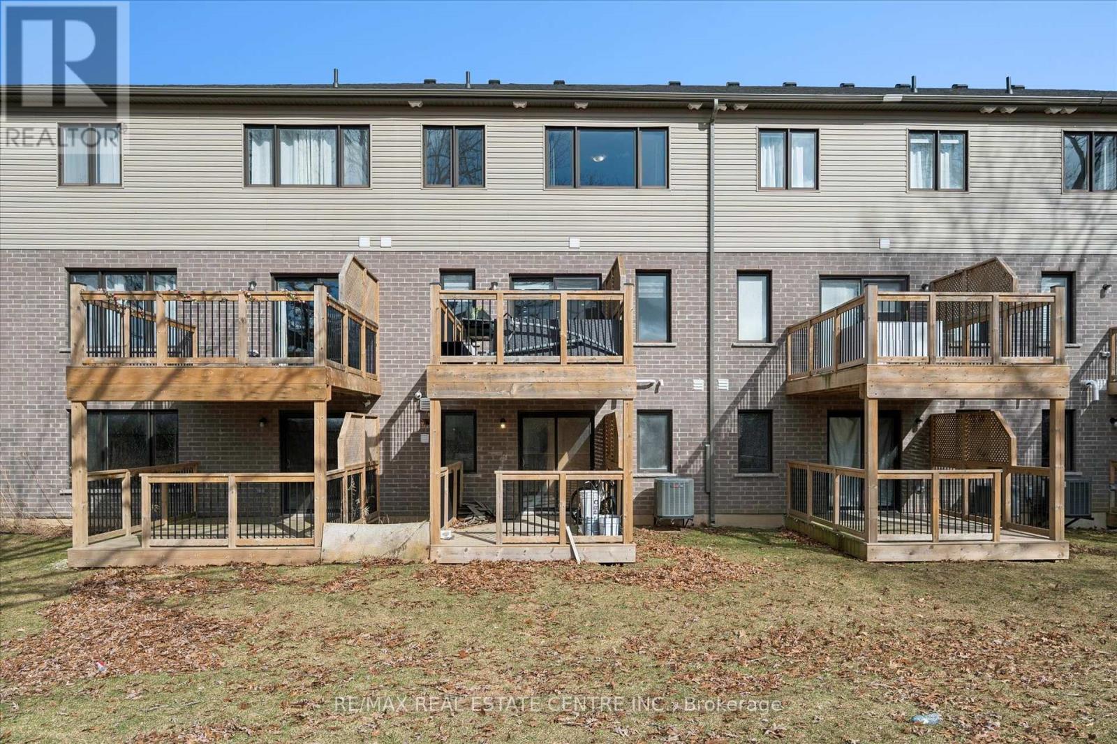 26 - 135 Hardcastle Drive, Cambridge, Ontario  N1S 0B6 - Photo 38 - X12873390