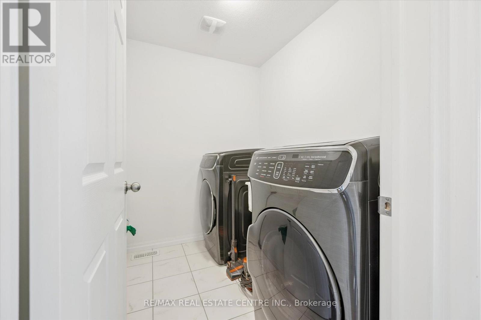 26 - 135 Hardcastle Drive, Cambridge, Ontario  N1S 0B6 - Photo 31 - X12873390