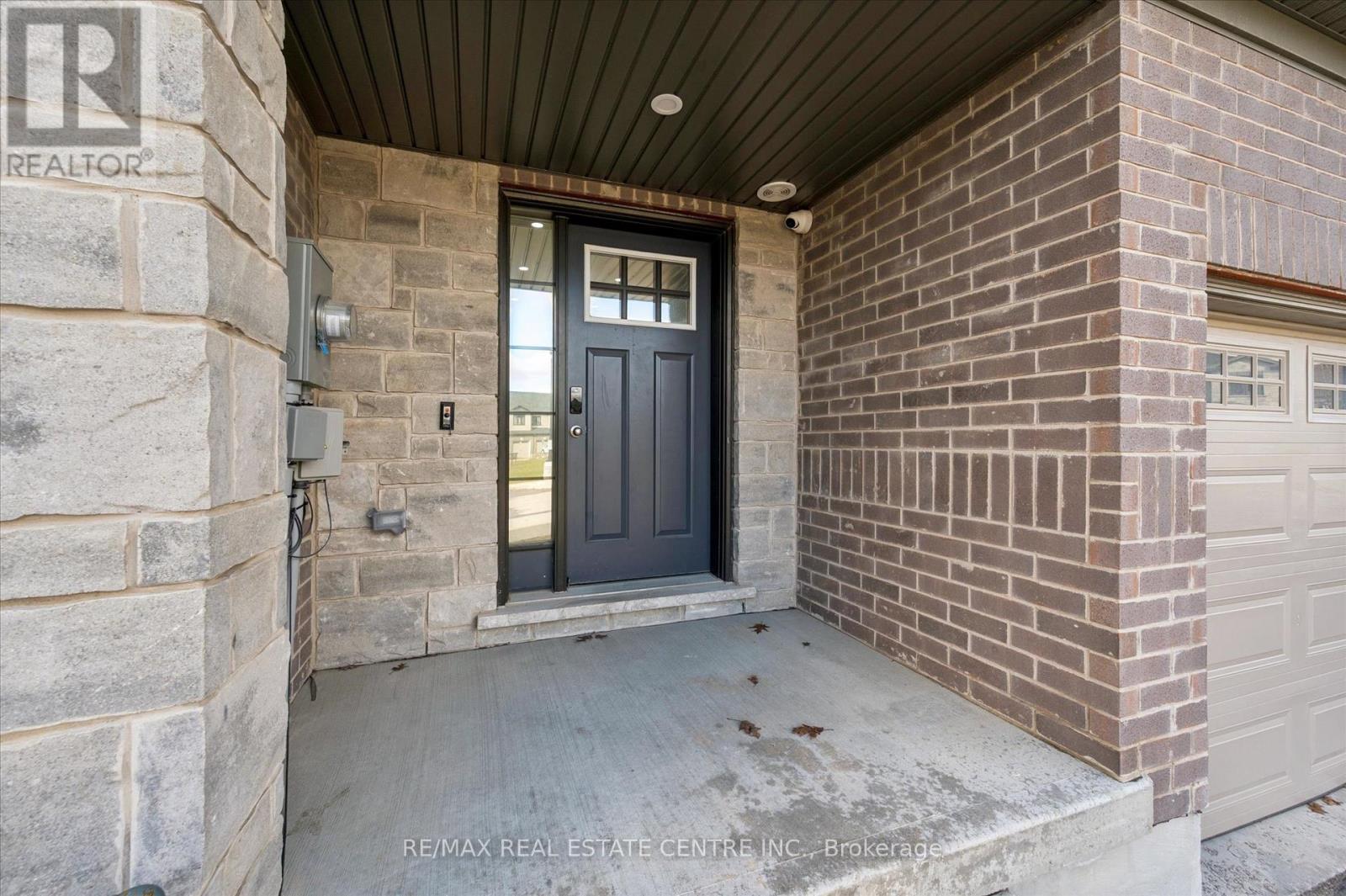 26 - 135 Hardcastle Drive, Cambridge, Ontario  N1S 0B6 - Photo 4 - X12873390