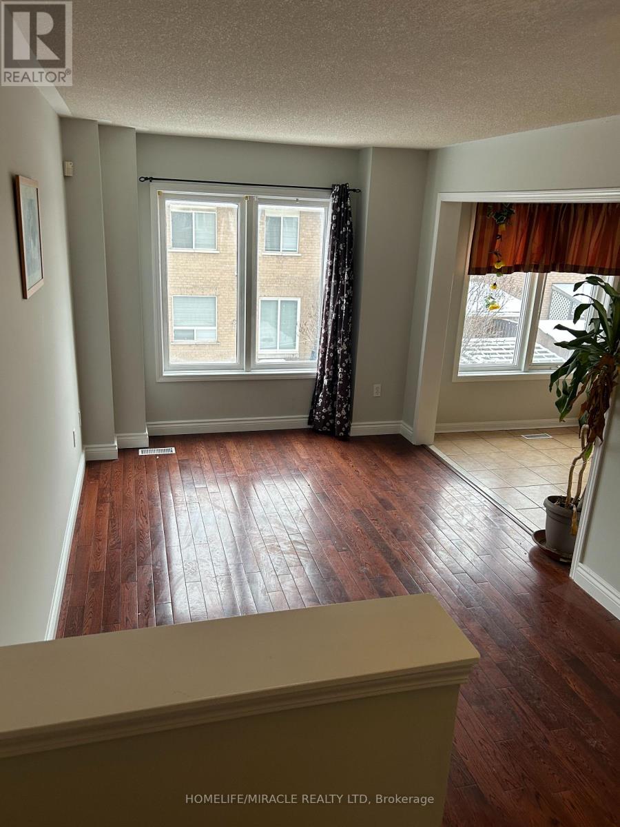 19 - 250 Richvale Drive, Brampton, Ontario L6Z 4W9 - Photo 11 - W12827088