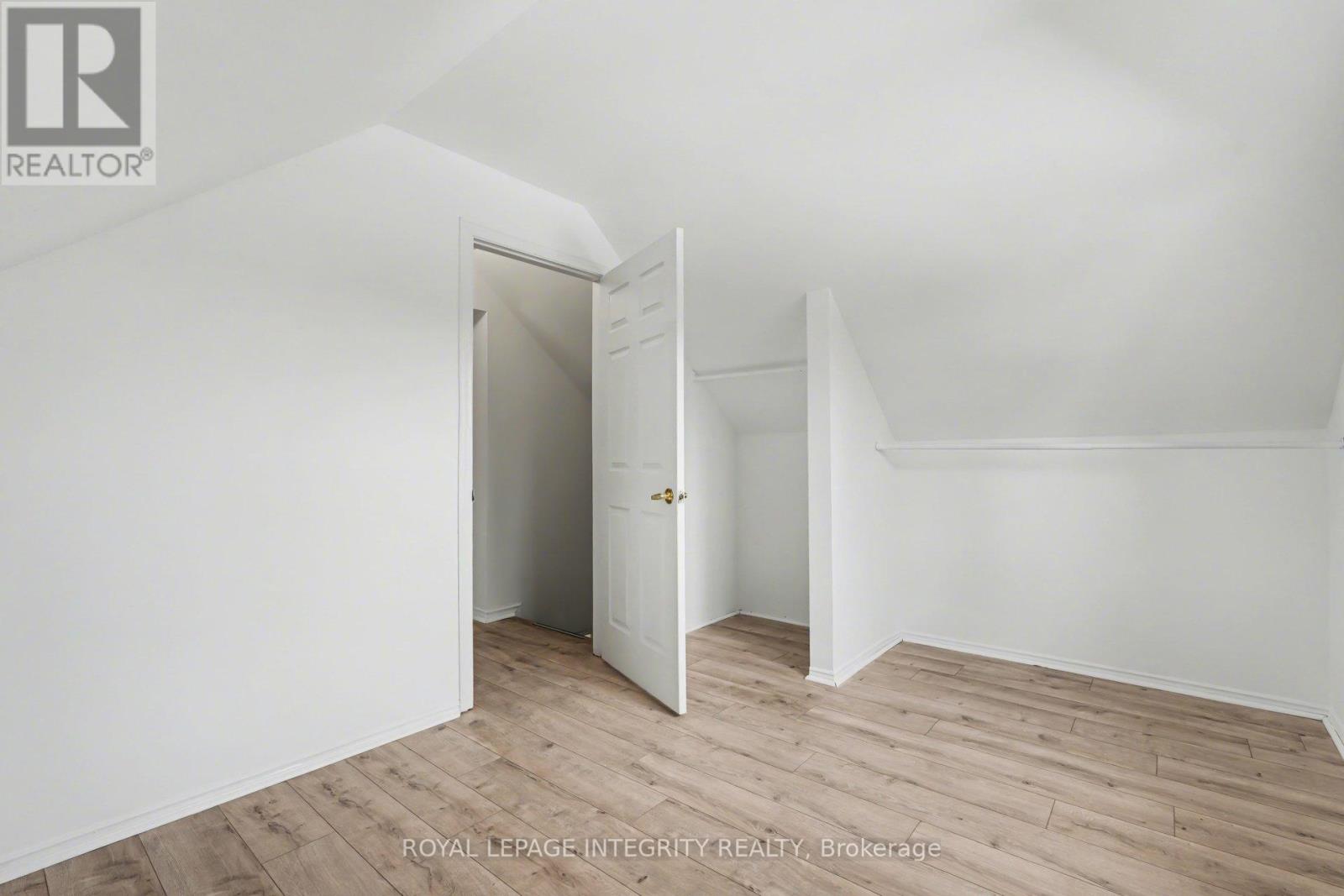 90 Constance Lake Road, Ottawa, Ontario  K2K 1X7 - Photo 16 - X12884170