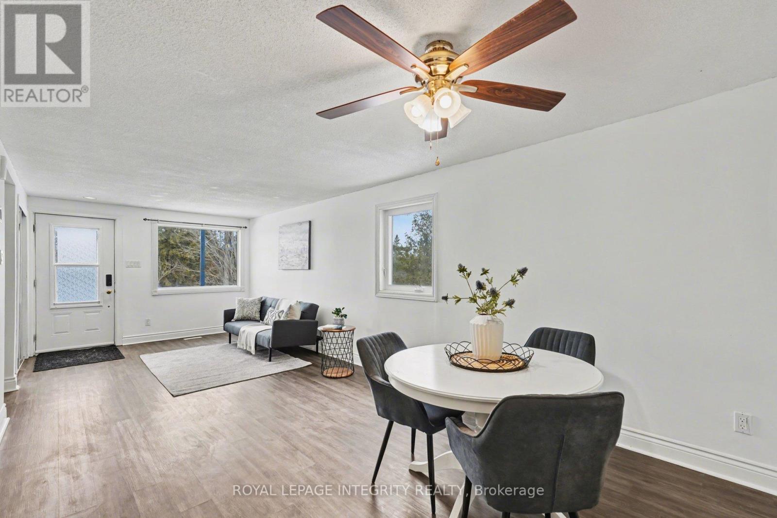 90 Constance Lake Road, Ottawa, Ontario  K2K 1X7 - Photo 5 - X12884170