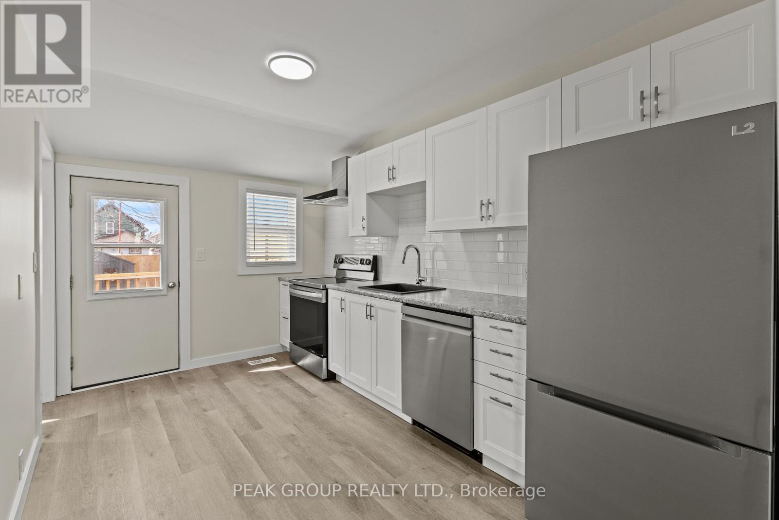 214 Mitchell Street, Port Colborne, Ontario  L3K 1Y3 - Photo 16 - X12884168