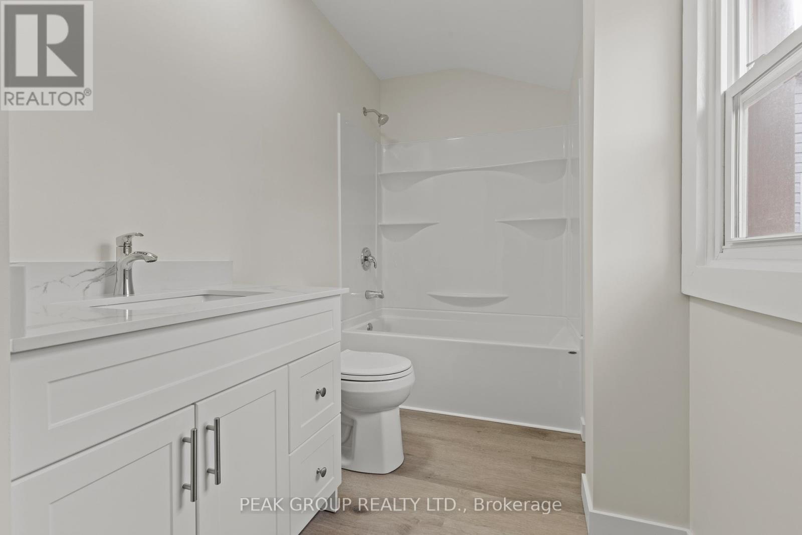 214 Mitchell Street, Port Colborne, Ontario  L3K 1Y3 - Photo 18 - X12884168