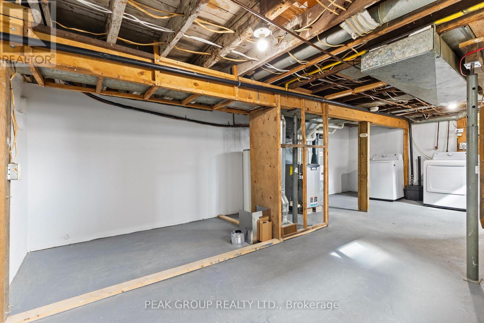 214 Mitchell Street, Port Colborne, Ontario  L3K 1Y3 - Photo 24 - X12884168