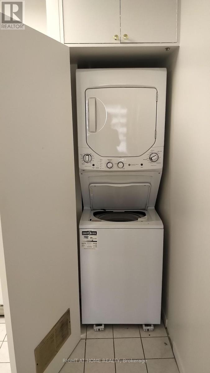 838 - 33 Harbour Square, Toronto, Ontario  M5J 2G2 - Photo 13 - C12884166