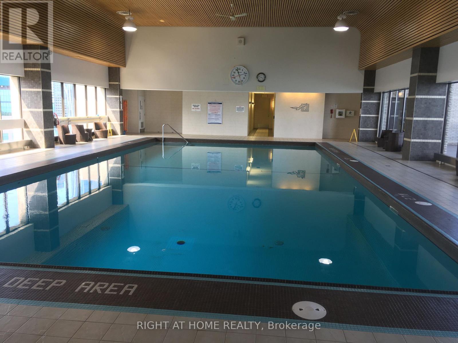 838 - 33 Harbour Square, Toronto, Ontario  M5J 2G2 - Photo 22 - C12884166