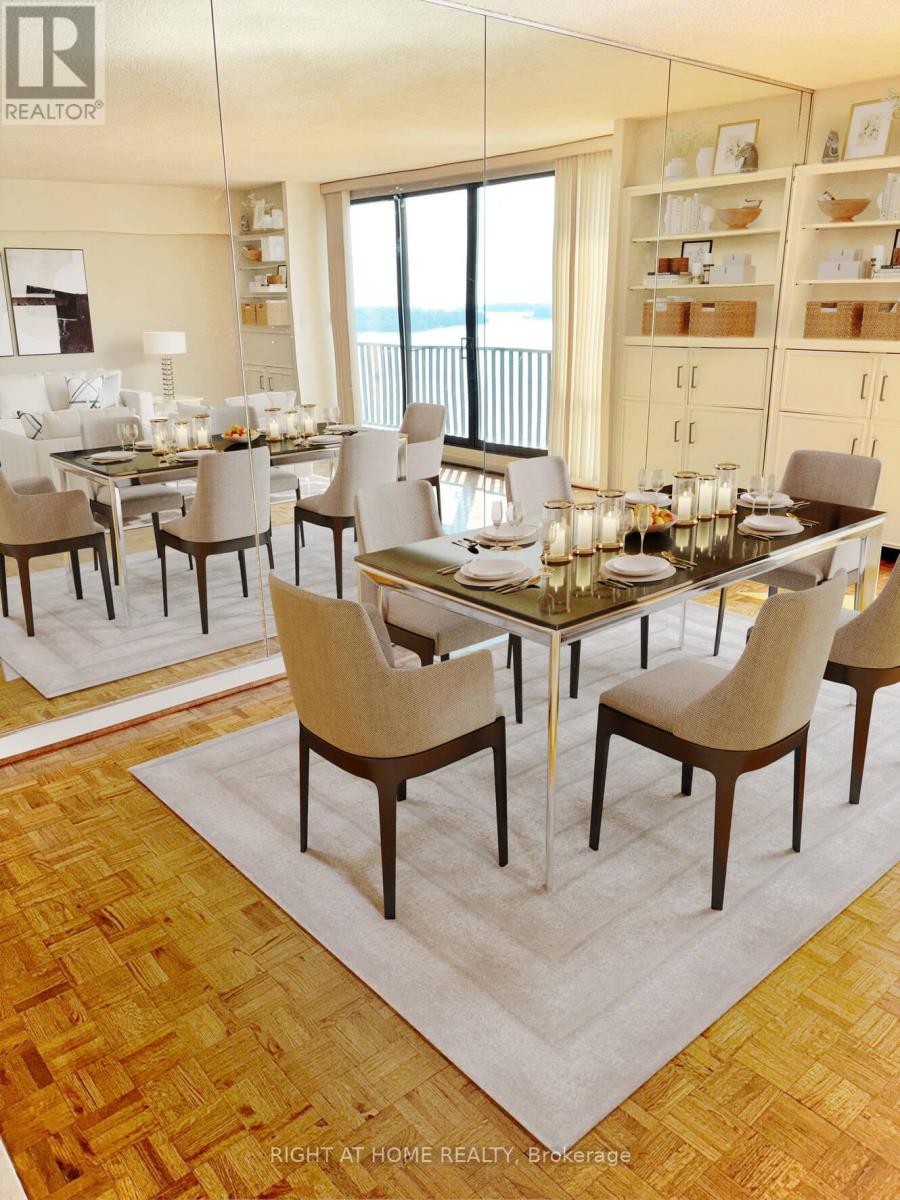 838 - 33 Harbour Square, Toronto, Ontario  M5J 2G2 - Photo 4 - C12884166