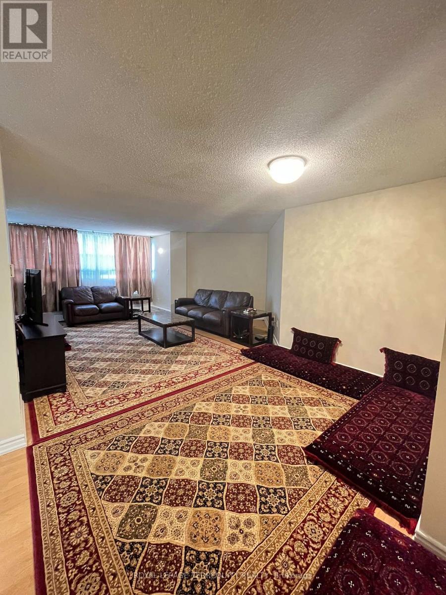 Unknown Address, ,    - Photo 3 - E12884180