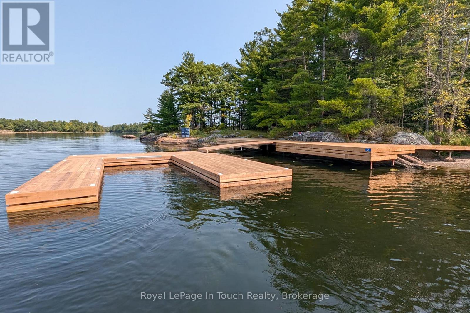 2 ISLAND 880, Georgian Bay, Ontario