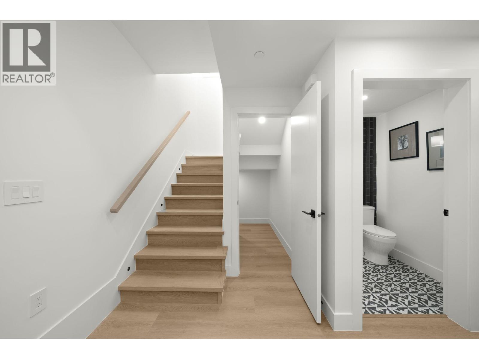 1 1278 E 63rd Avenue, Vancouver, British Columbia  V5X 2L4 - Photo 15 - R3098331