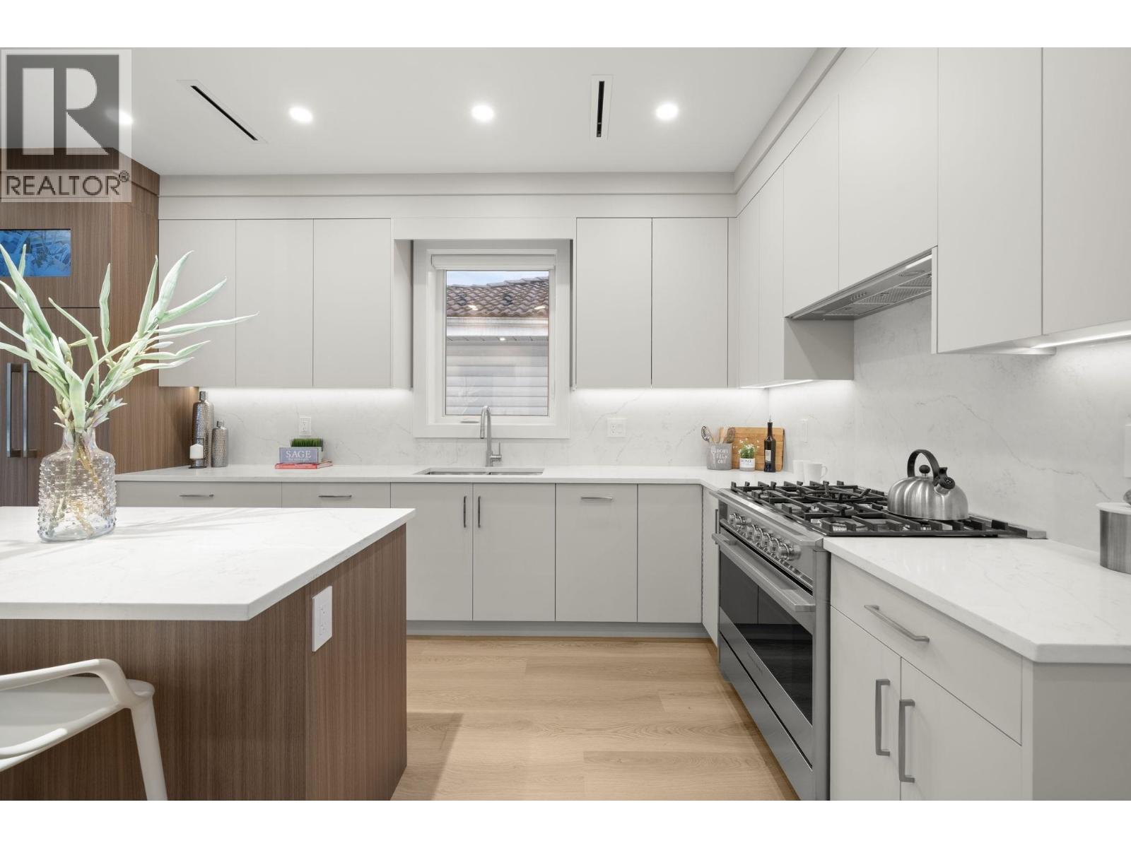 1 1278 E 63rd Avenue, Vancouver, British Columbia  V5X 2L4 - Photo 12 - R3098331