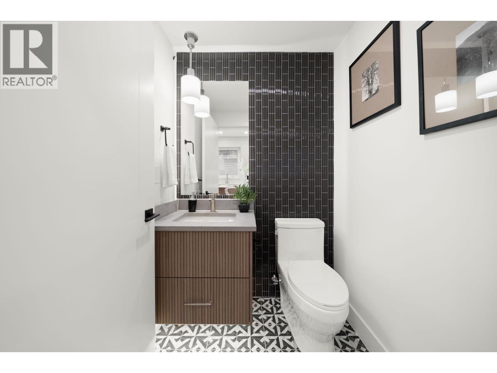 1 1278 E 63rd Avenue, Vancouver, British Columbia  V5X 2L4 - Photo 16 - R3098331