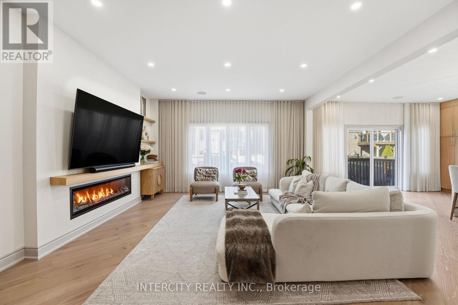 568 Grand Trunk Avenue, Vaughan, Ontario  L6A 0R4 - Photo 15 - N12884160