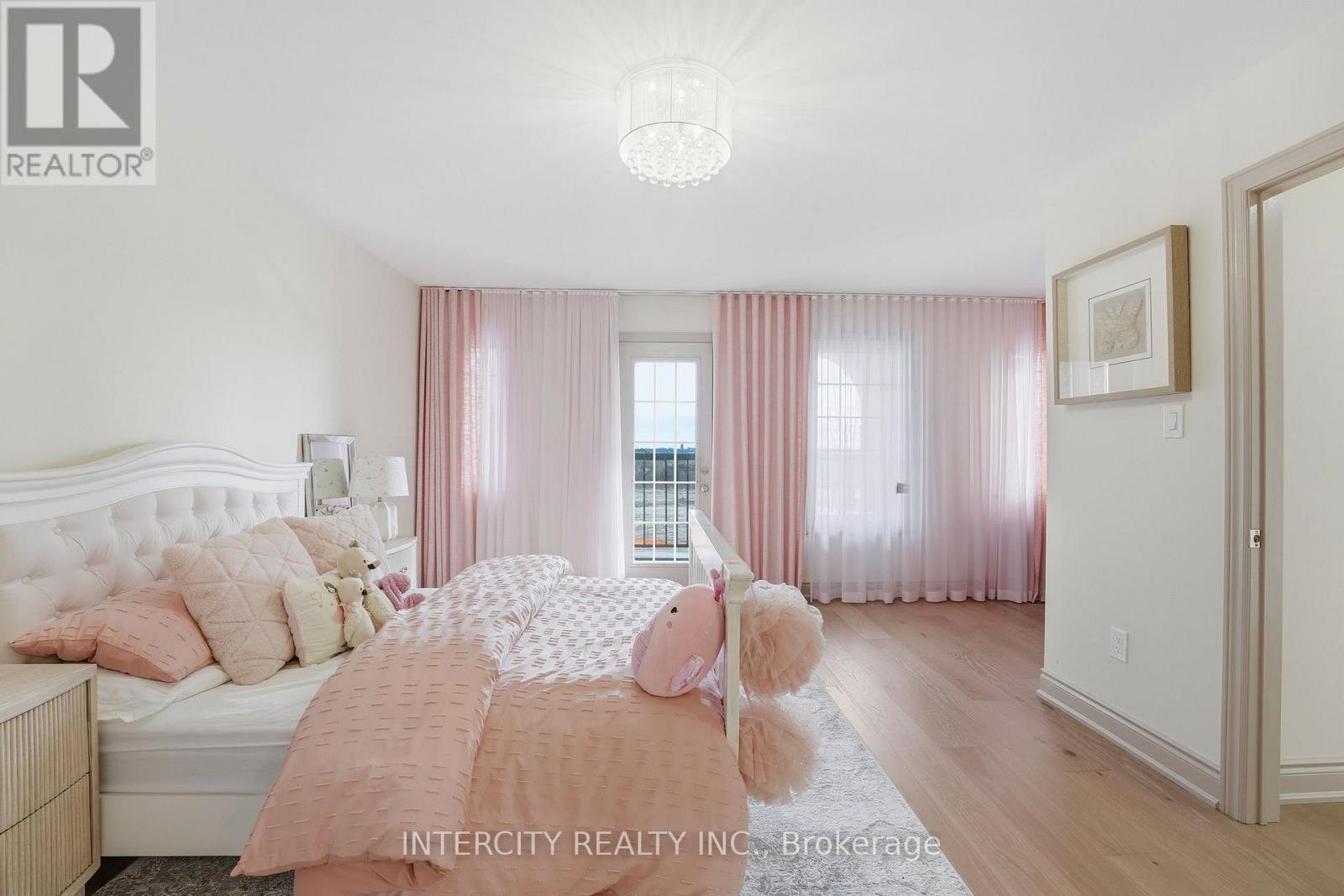 568 Grand Trunk Avenue, Vaughan, Ontario  L6A 0R4 - Photo 27 - N12884160