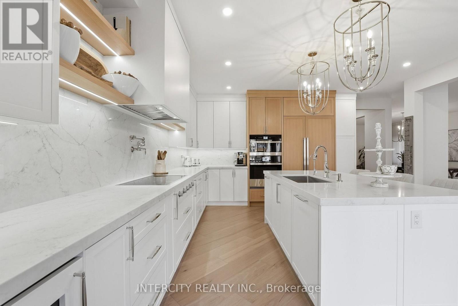 568 Grand Trunk Avenue, Vaughan, Ontario  L6A 0R4 - Photo 7 - N12884160