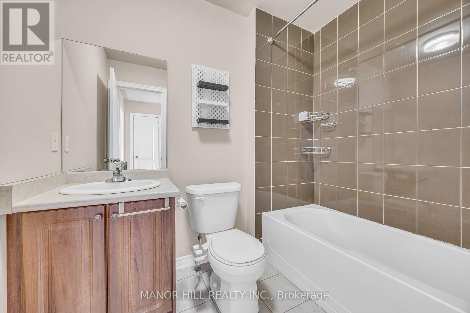 12 - 10 Porter Avenue W, Vaughan, Ontario  L4L 0H1 - Photo 26 - N12884178