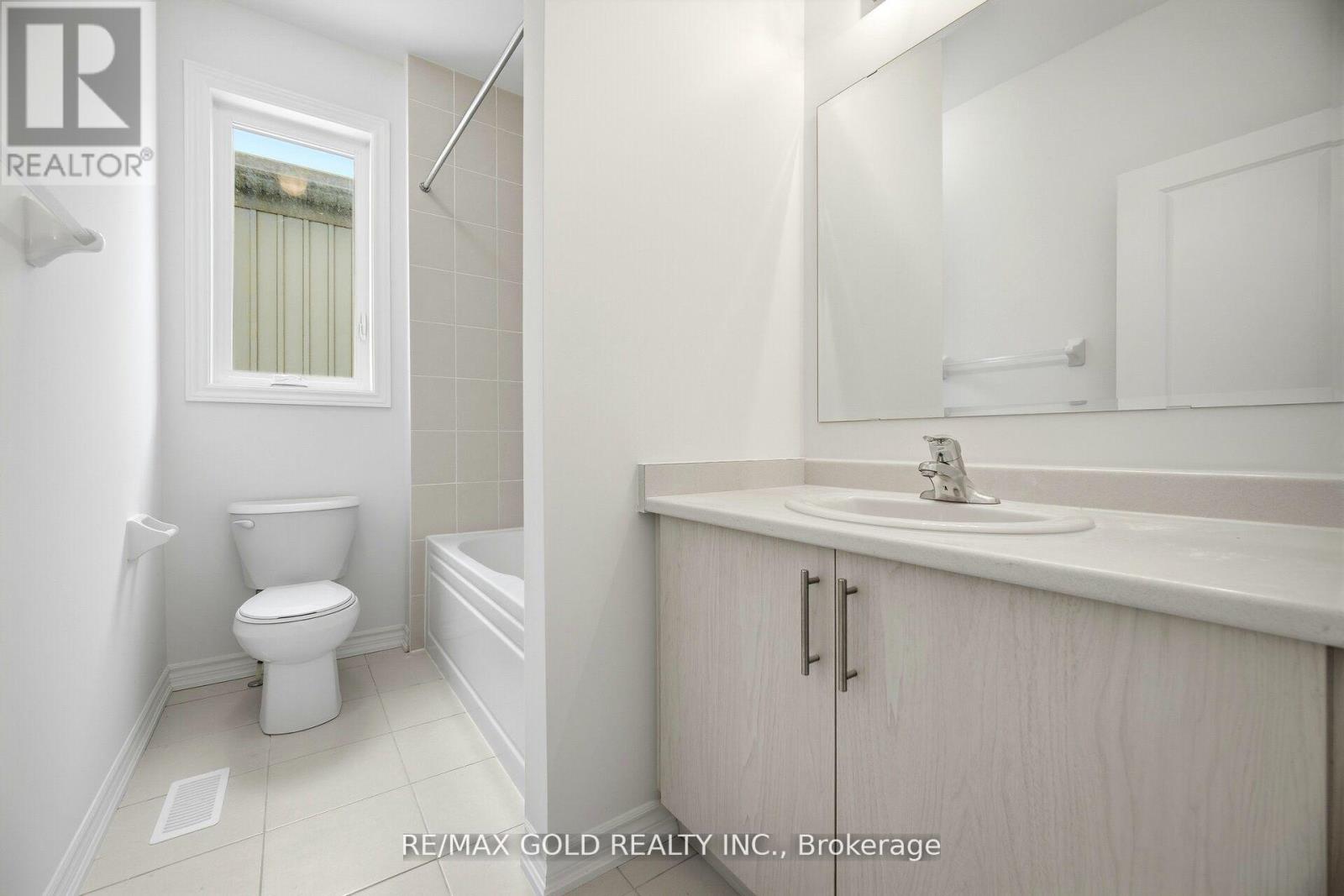 251 Wilcox Drive, Clearview, Ontario  L0M 1S0 - Photo 12 - S12884202