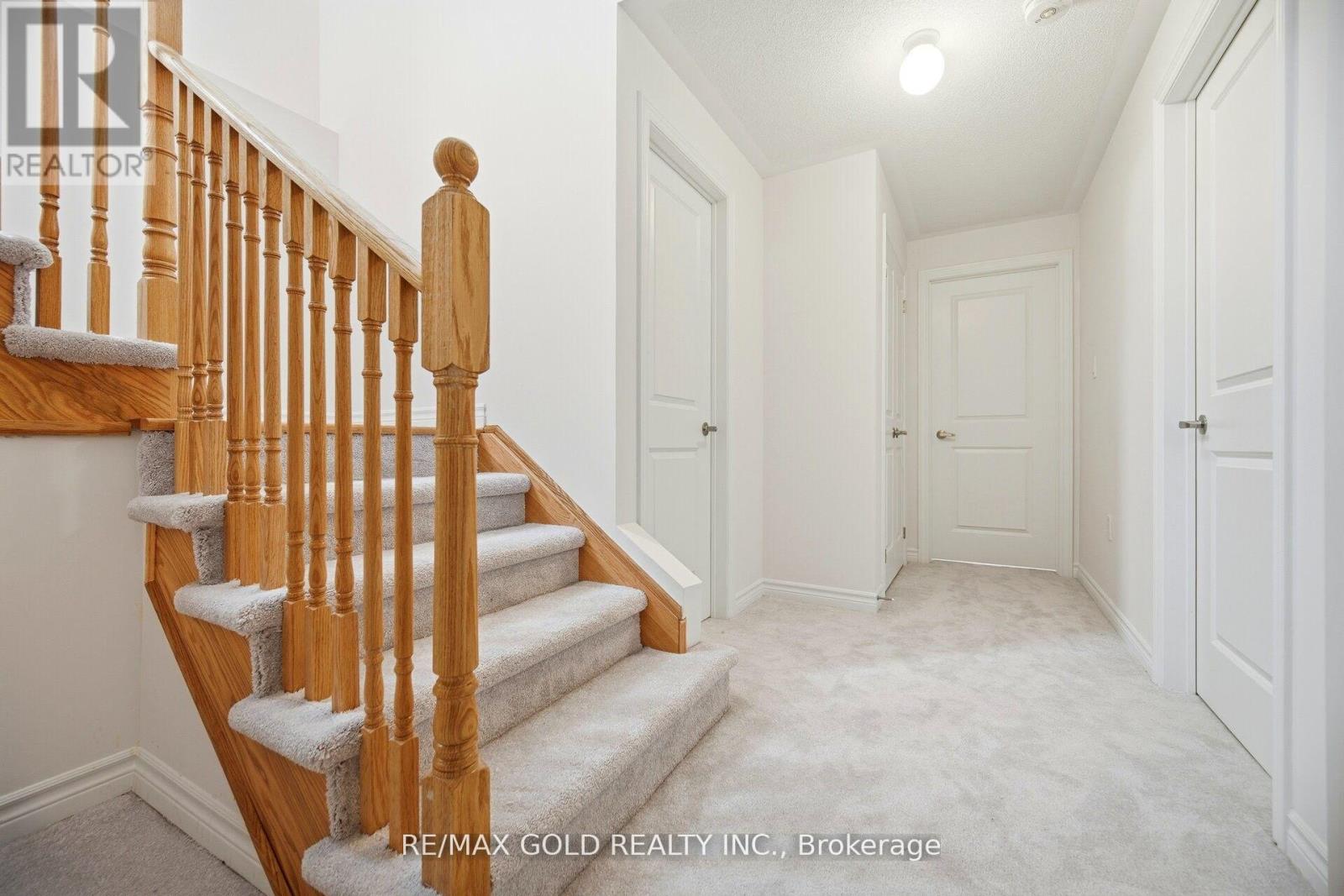 251 Wilcox Drive, Clearview, Ontario  L0M 1S0 - Photo 13 - S12884202