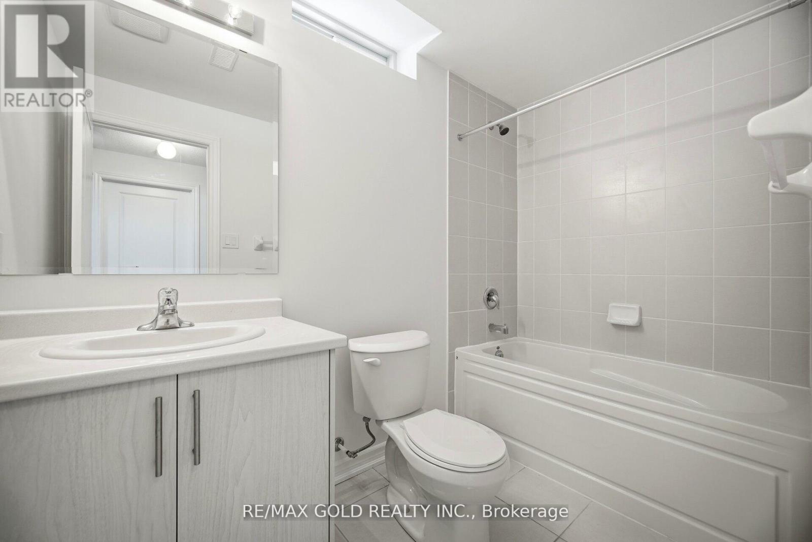 251 Wilcox Drive, Clearview, Ontario  L0M 1S0 - Photo 15 - S12884202