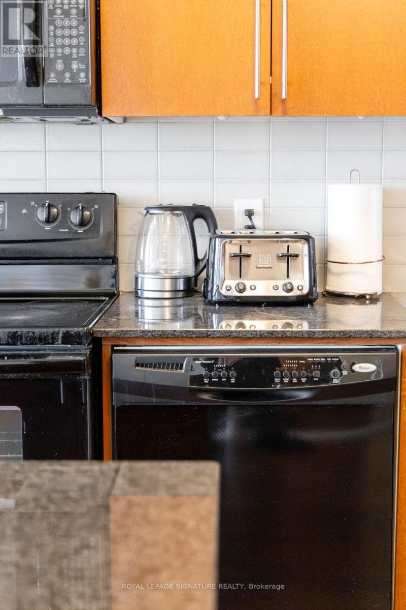 2908 - 330 Burnhamthorpe Road W, Mississauga, Ontario  L5B 0E1 - Photo 17 - W12884154