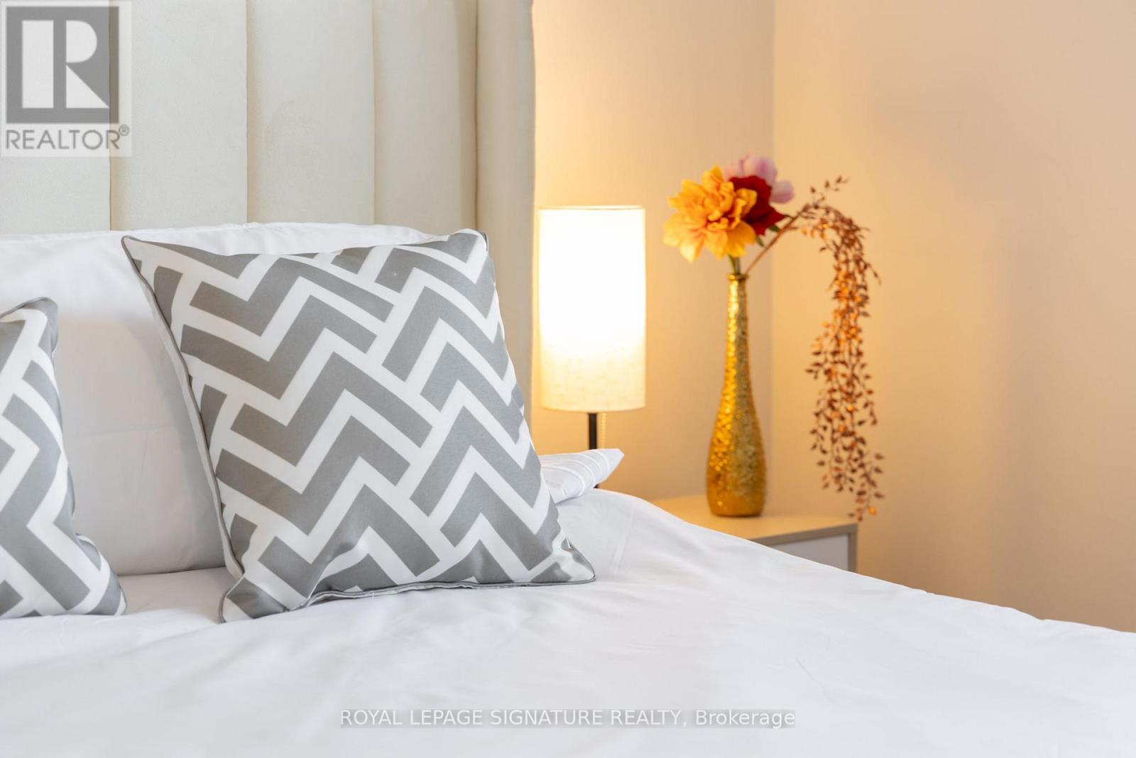 2908 - 330 Burnhamthorpe Road W, Mississauga, Ontario  L5B 0E1 - Photo 24 - W12884154