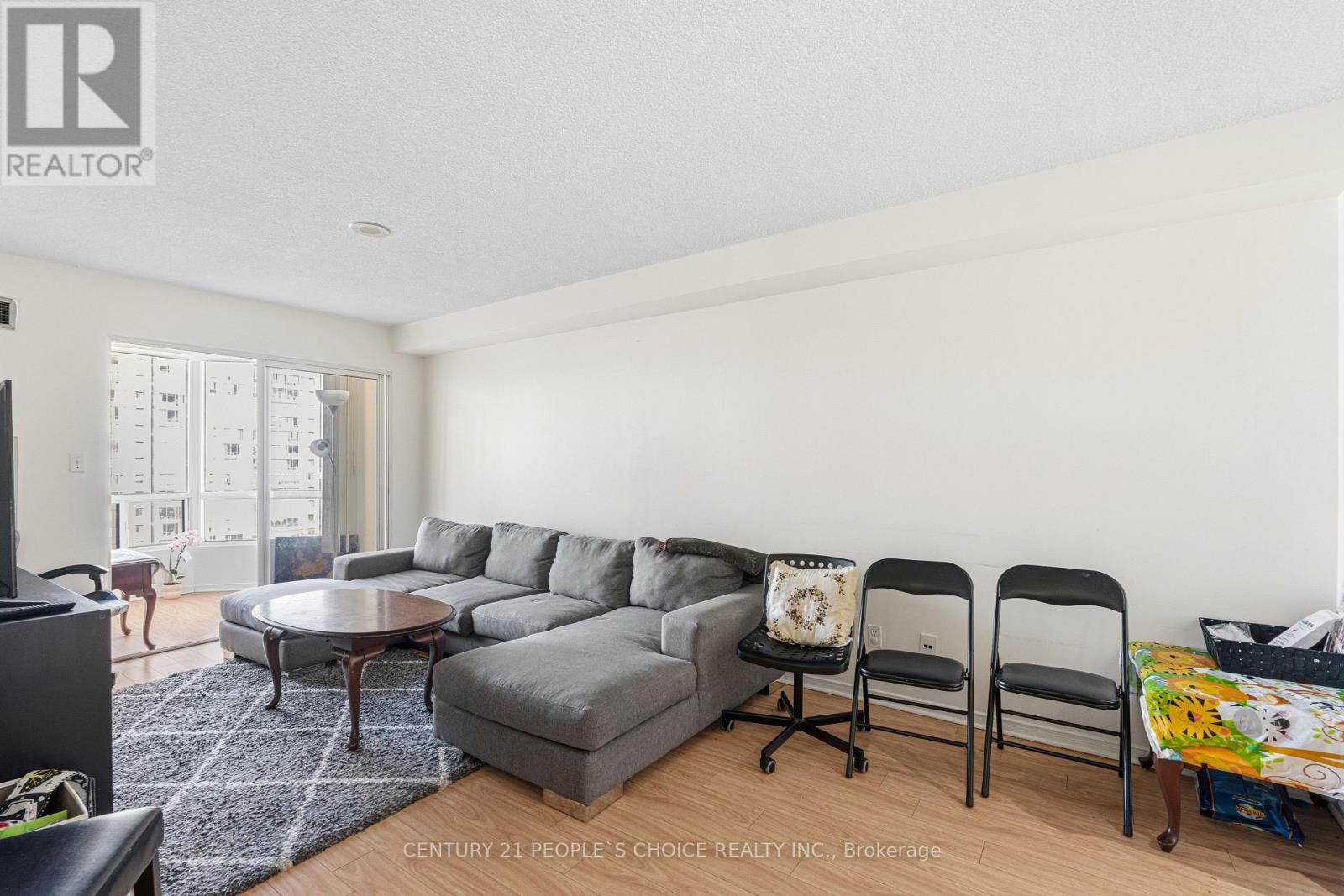 1413 - 155 Hillcrest Avenue, Mississauga, Ontario  L5B 3Z2 - Photo 18 - W12884194