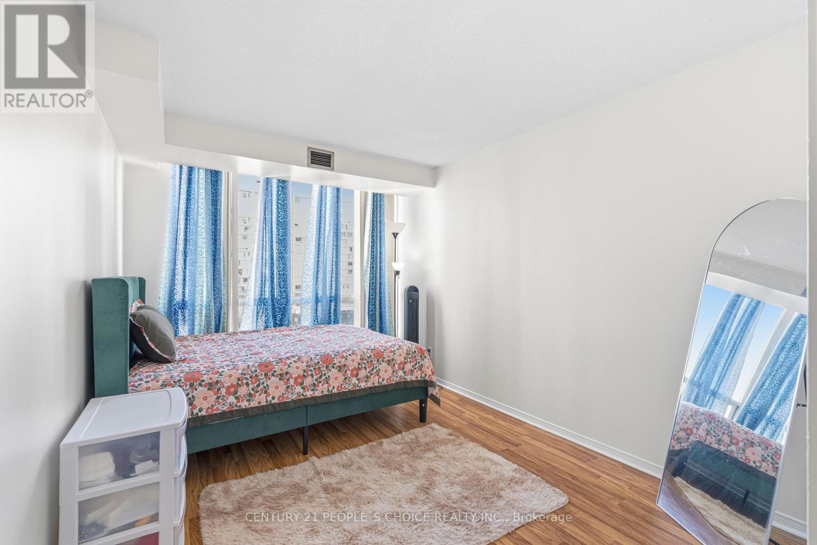 1413 - 155 Hillcrest Avenue, Mississauga, Ontario  L5B 3Z2 - Photo 27 - W12884194