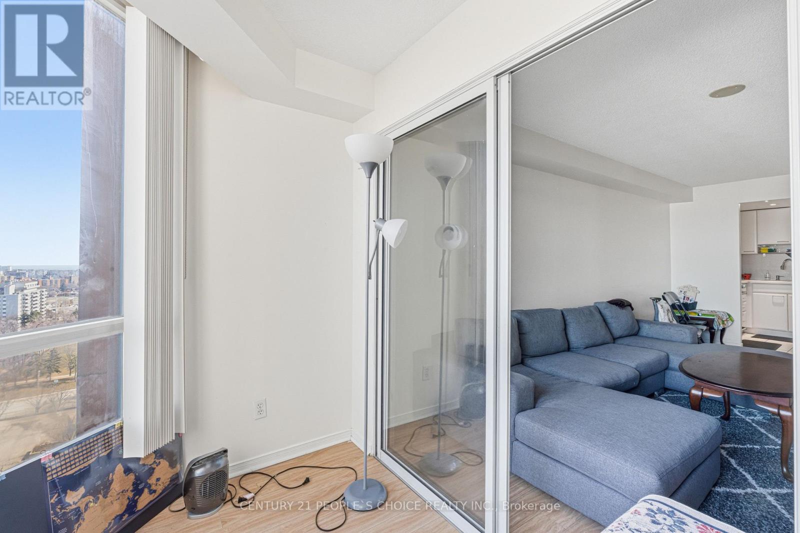 1413 - 155 Hillcrest Avenue, Mississauga, Ontario  L5B 3Z2 - Photo 29 - W12884194