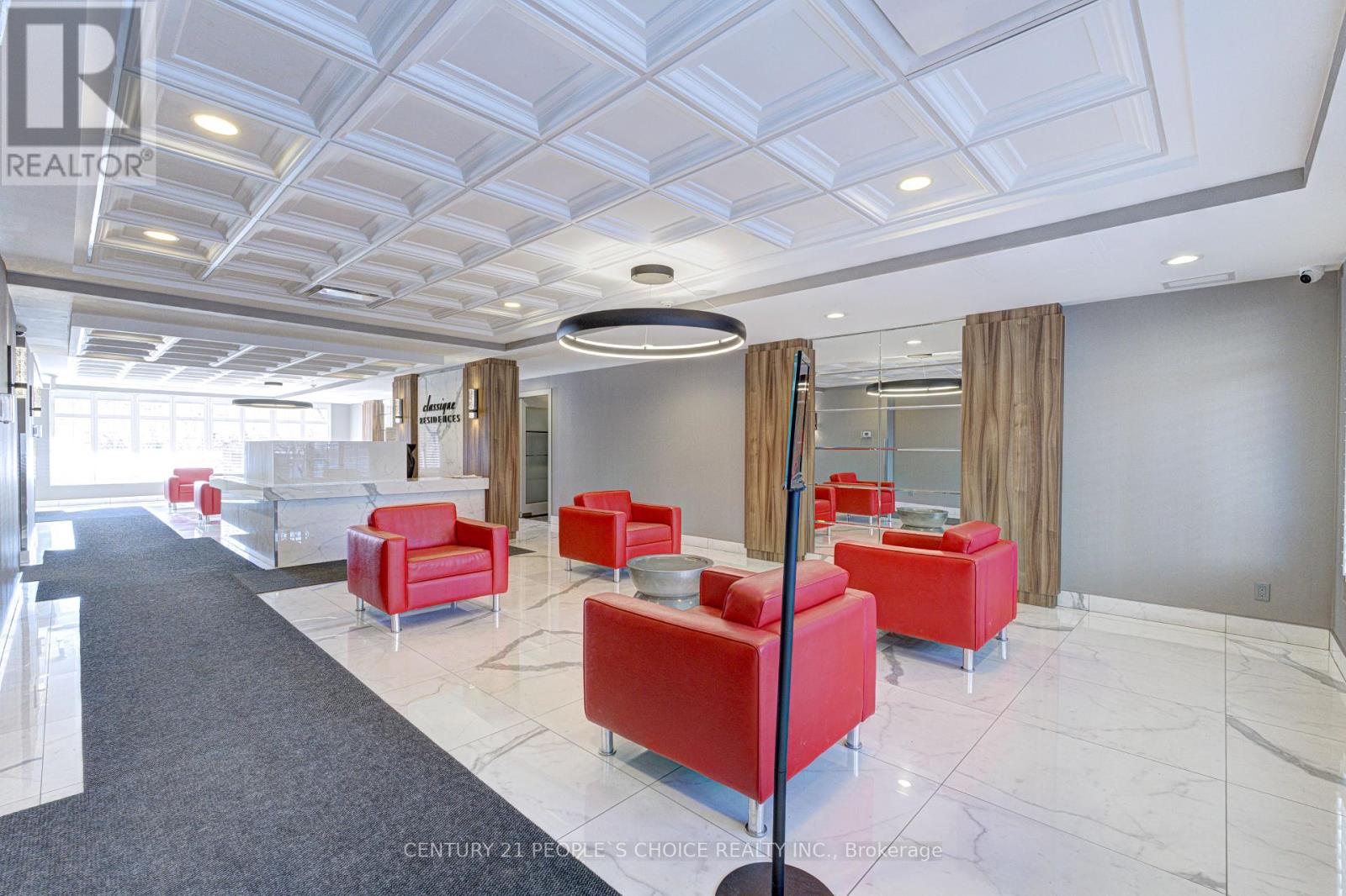 1413 - 155 Hillcrest Avenue, Mississauga, Ontario  L5B 3Z2 - Photo 3 - W12884194