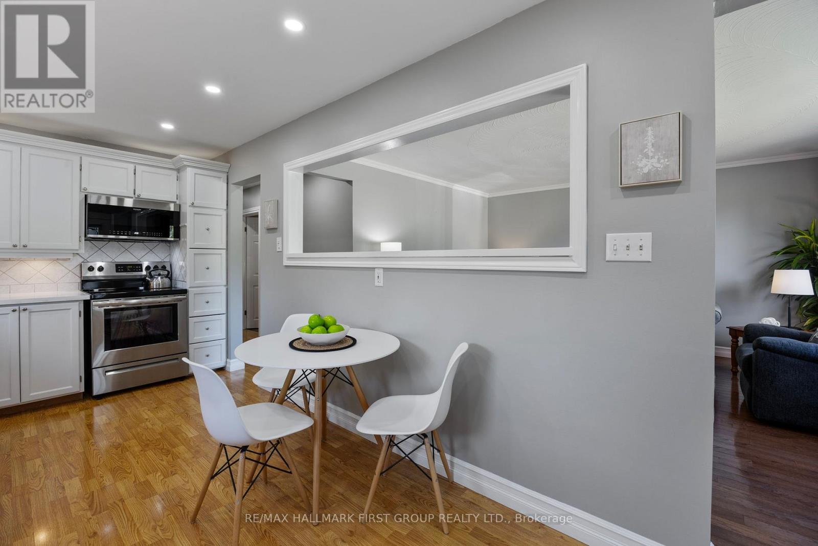 924 Mccullough Drive, Whitby (Downtown Whitby), Ontario  L1N 1C6 - Photo 15 - E12853050