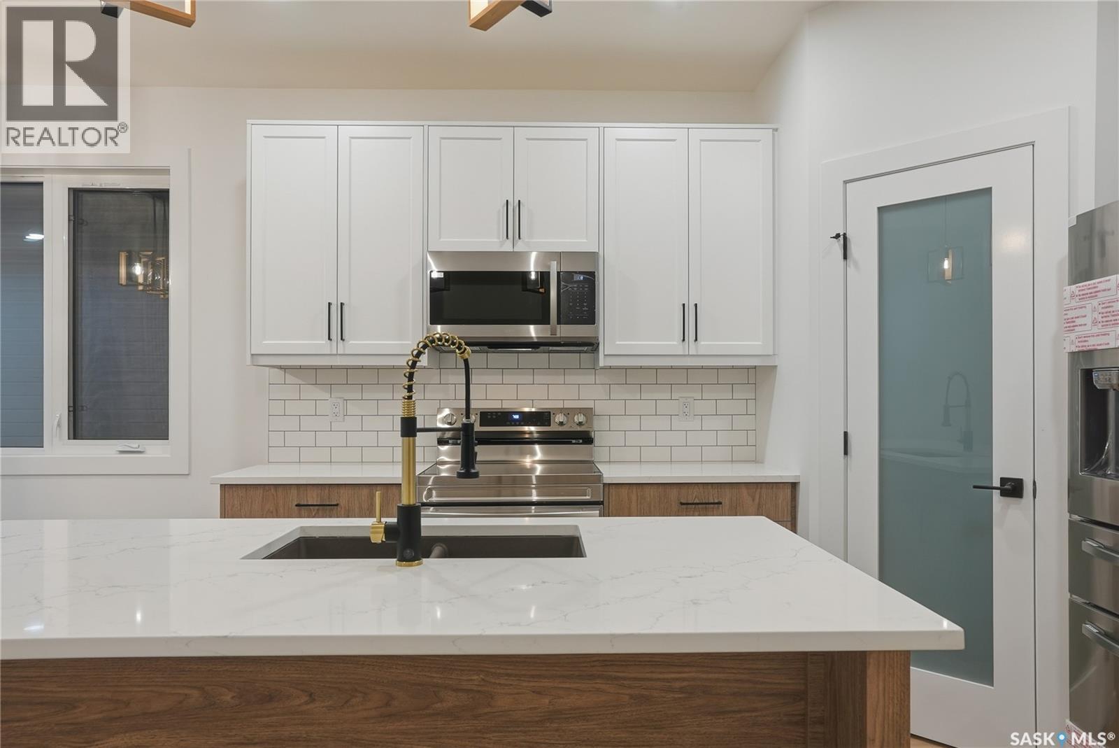 1170 Nightingale Terrace, Saskatoon, Saskatchewan  S7L 7R5 - Photo 5 - SK028767