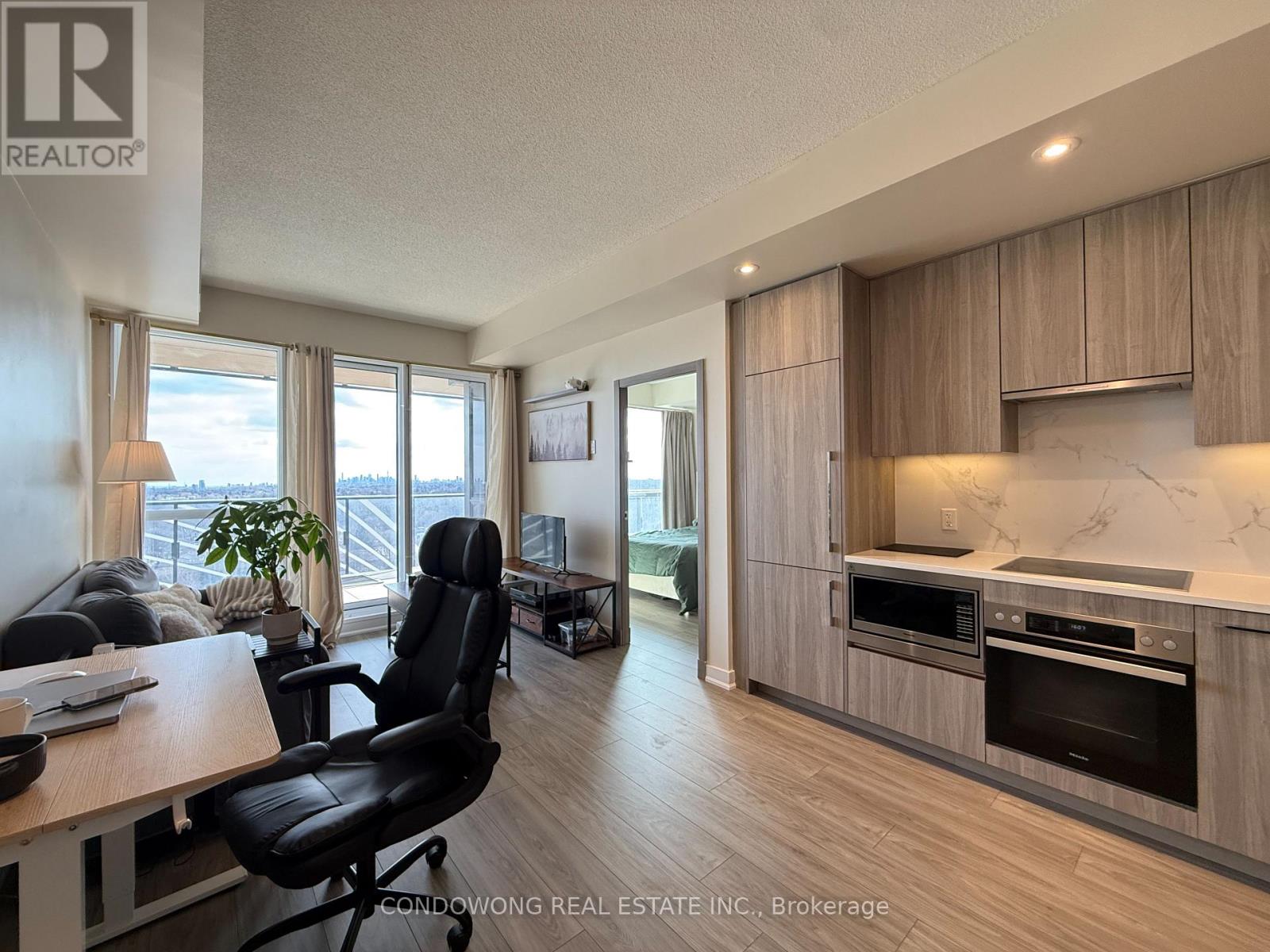 1805 - 27 MCMAHON DRIVE, Toronto, Ontario