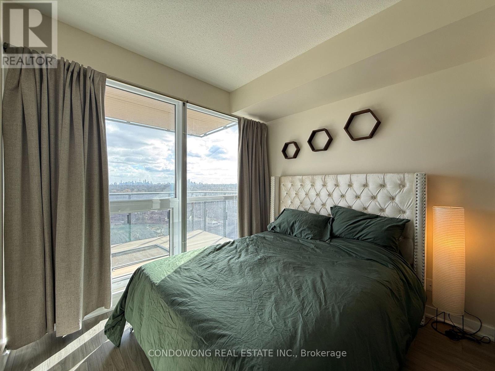 1805 - 27 Mcmahon Drive, Toronto, Ontario  M2K 0J2 - Photo 10 - C12882938