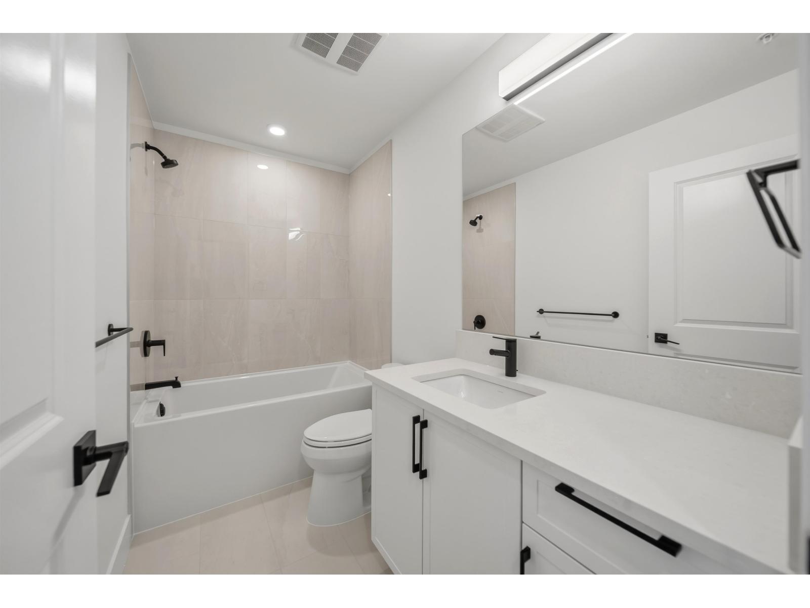 111 3465 146a Street, Surrey, British Columbia  V0V 0V0 - Photo 16 - R3099581