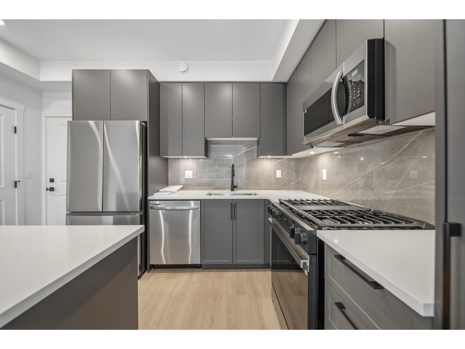 607 3465 146a Street, Surrey, British Columbia  V0V 0V0 - Photo 8 - R3099582