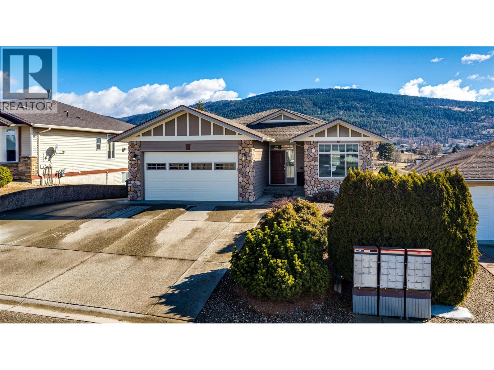 3409 9 Street, Vernon, British Columbia  V1T 9V7 - Photo 3 - 10379456
