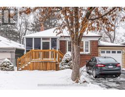 32 CENTURY DRIVE, Toronto, Ontario