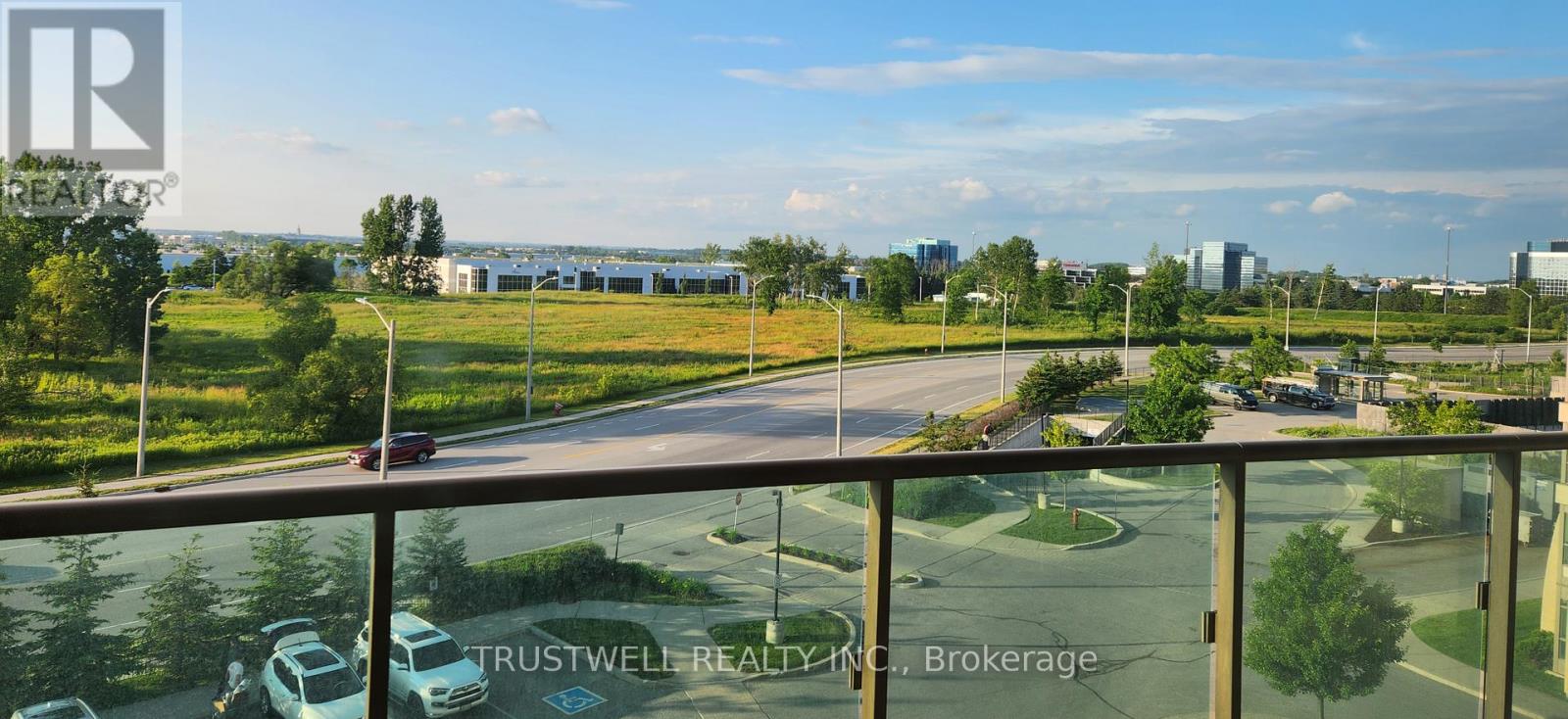 520 - 75 Norman Bethune Avenue, Richmond Hill, Ontario  L4B 0B6 - Photo 10 - N12884220