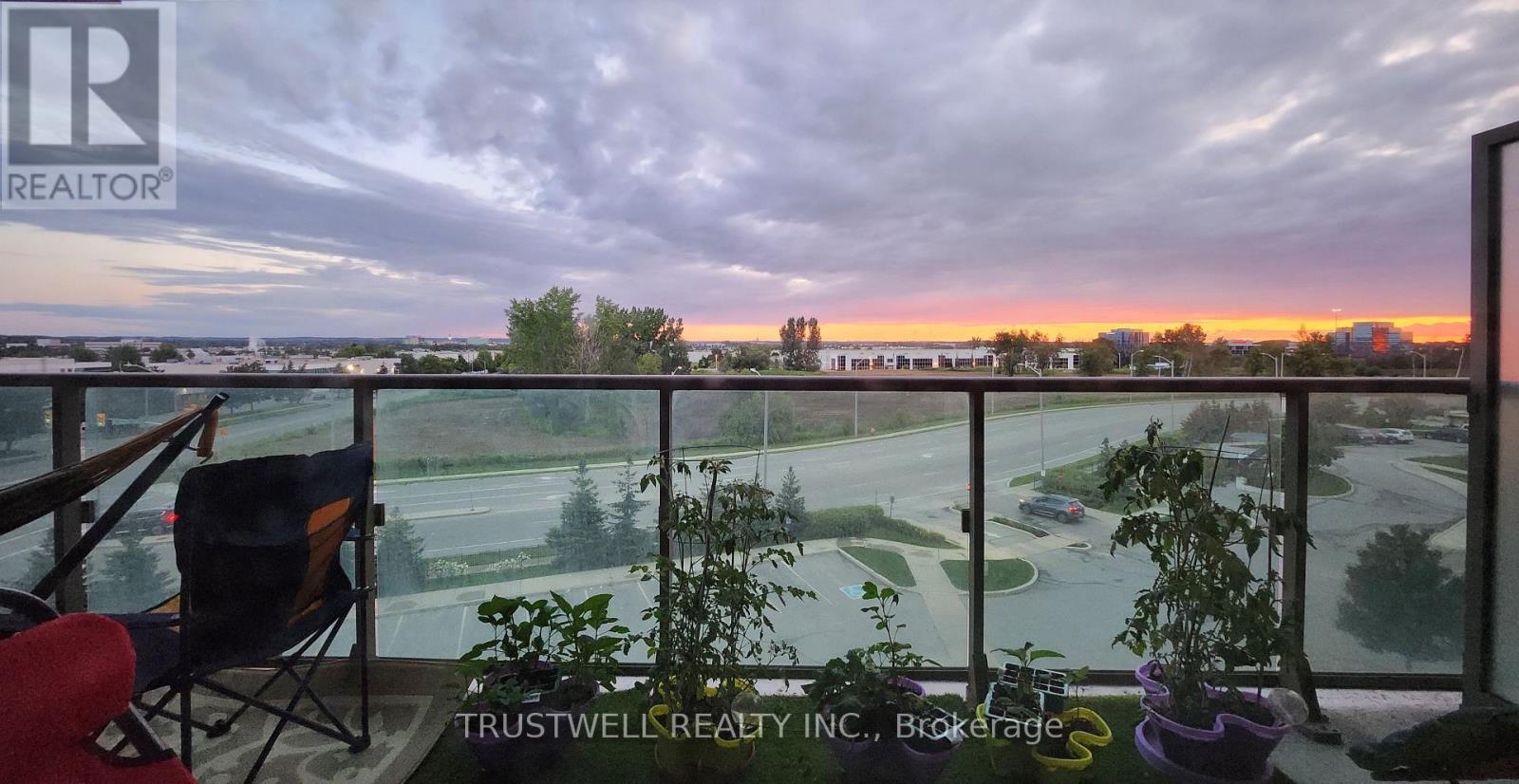 520 - 75 Norman Bethune Avenue, Richmond Hill, Ontario  L4B 0B6 - Photo 7 - N12884220