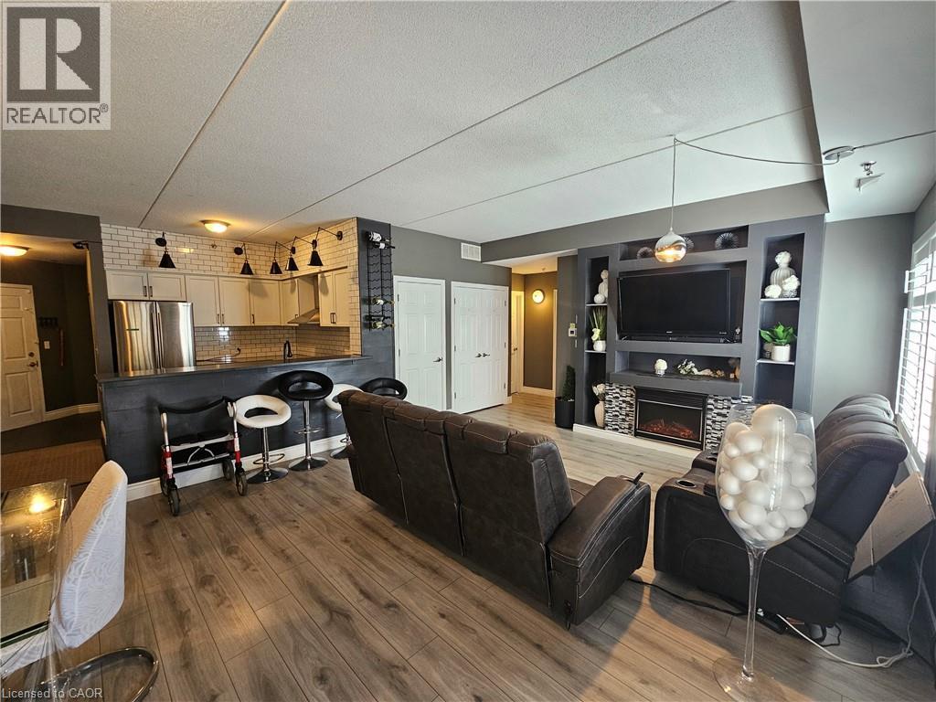 308 Watson Parkway N Unit# 102, Guelph, Ontario  N1E 0G7 - Photo 10 - 40809663