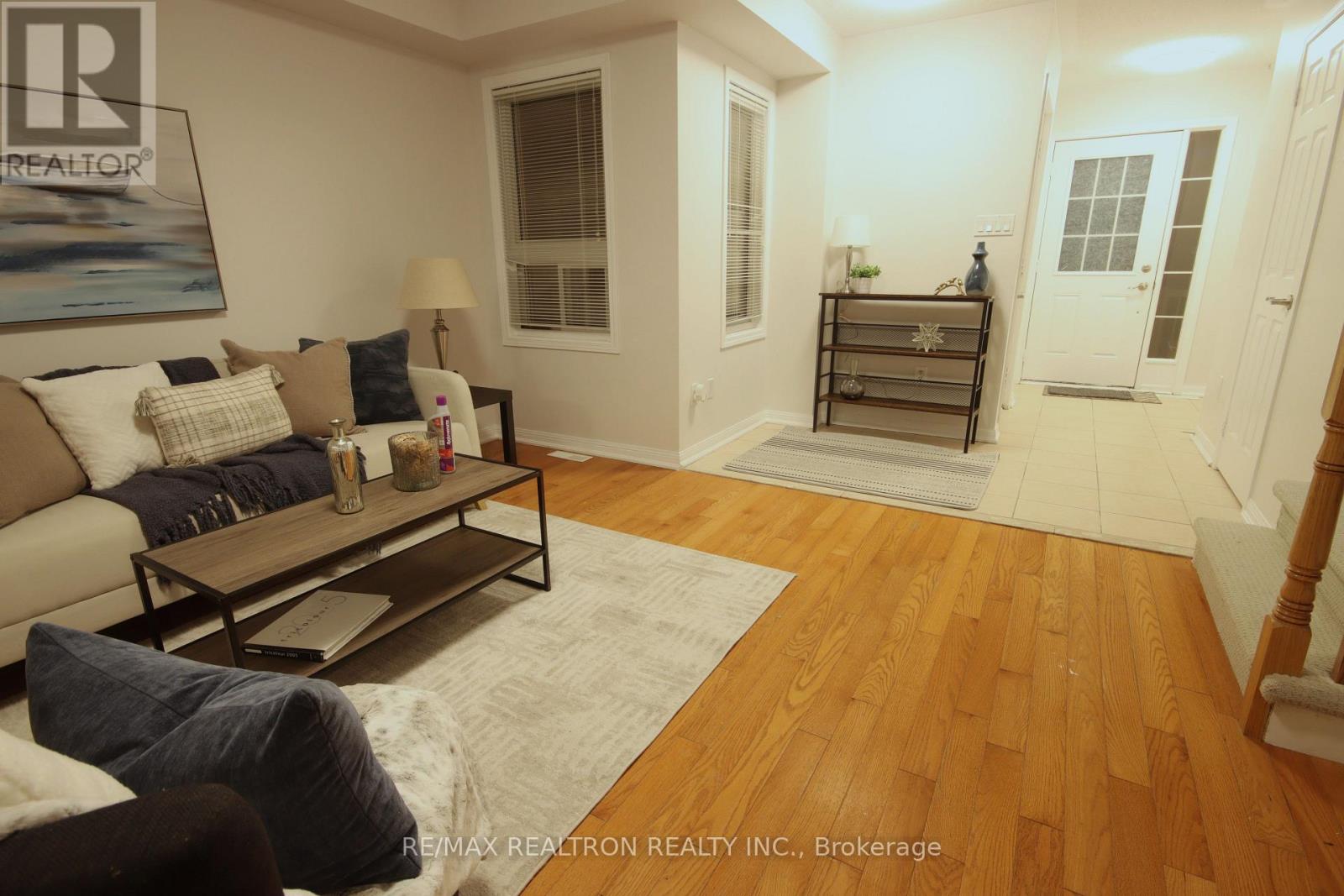 70 Commonwealth Road, Barrie, Ontario  L4M 0C9 - Photo 12 - S12883710