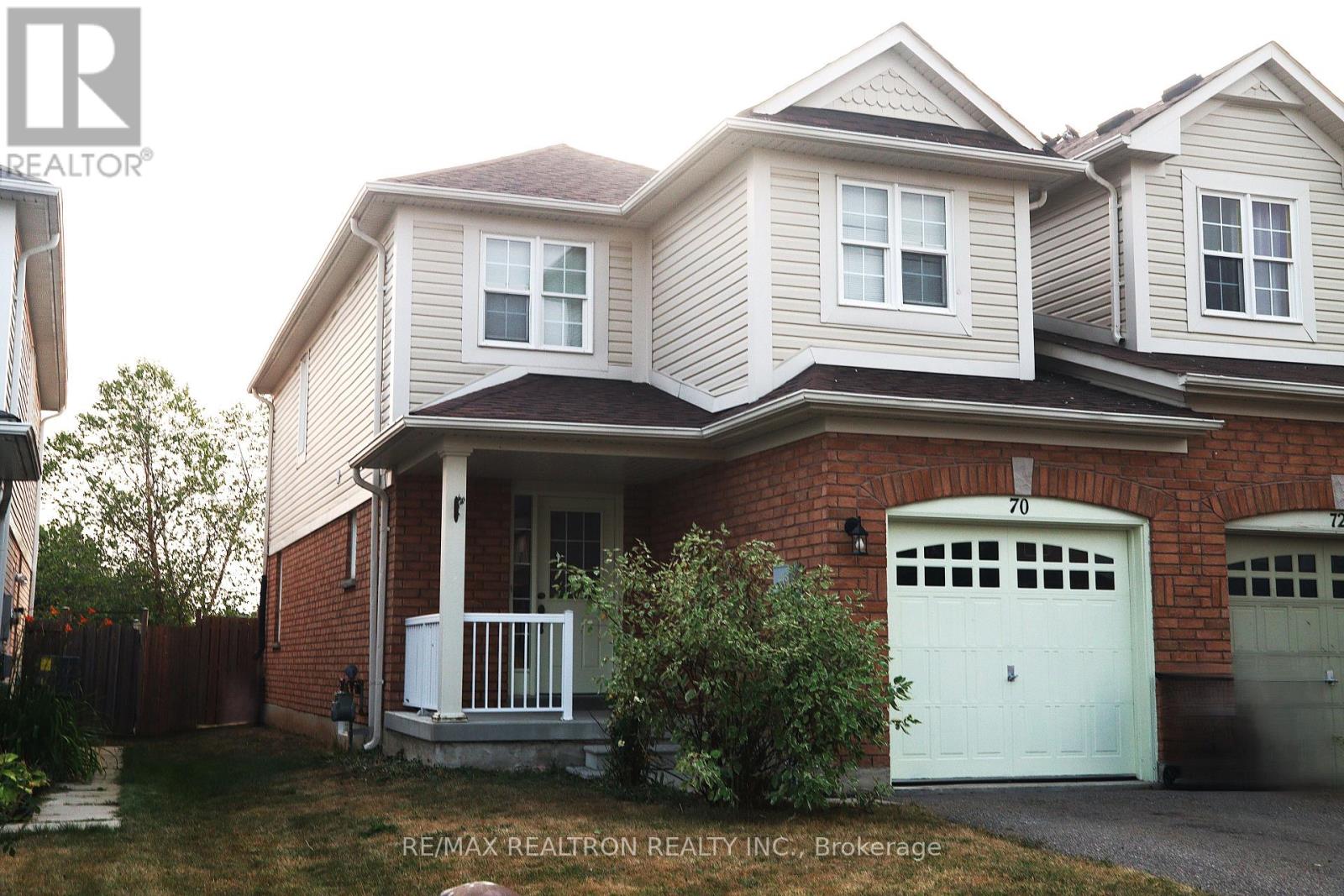 70 Commonwealth Road, Barrie, Ontario  L4M 0C9 - Photo 1 - S12883710