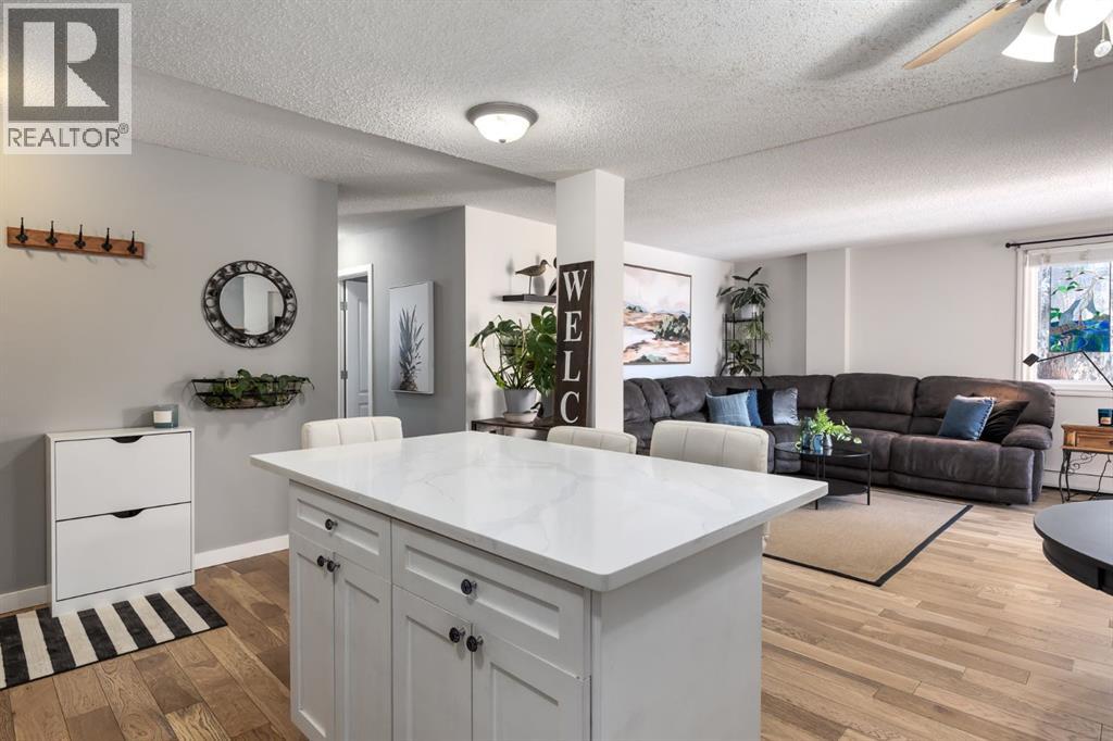 31, 528 Cedar Crescent Sw, Calgary, Alberta  T3C 2Y8 - Photo 7 - A2285651