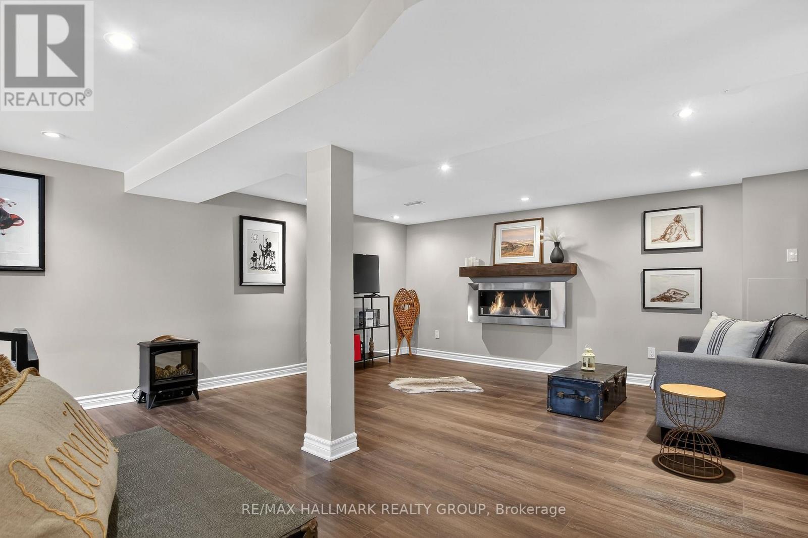 2401 Magnus Avenue, Ottawa, Ontario  K1G 1J7 - Photo 25 - X12884274